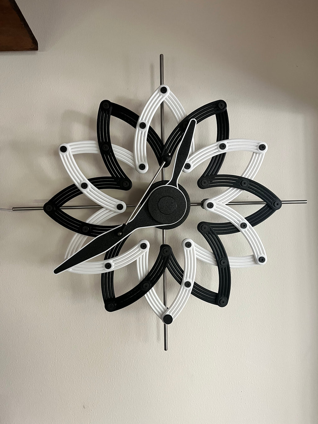 Bloom Clock (black and white base model)